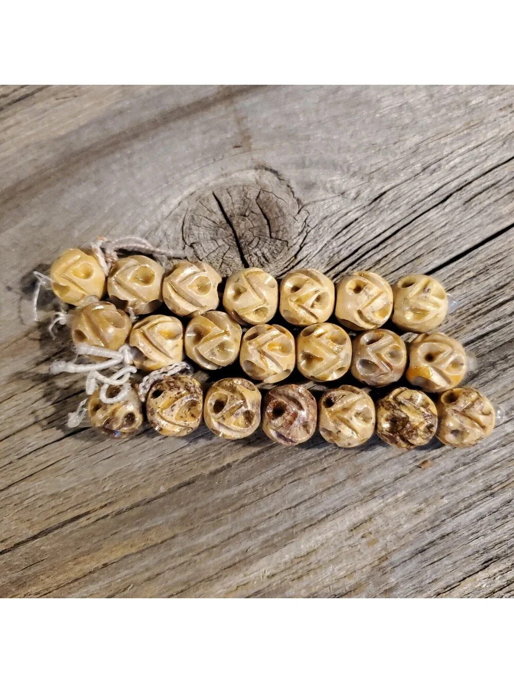Vintage India Hand Carved Tribal Soapstone 11-12mm Round Beads 1 Short Strand